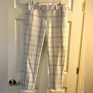 Women’s cropped Express dress pant